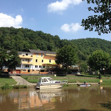Gasthof Zum Lahntal Laurenburg Buitenkant foto