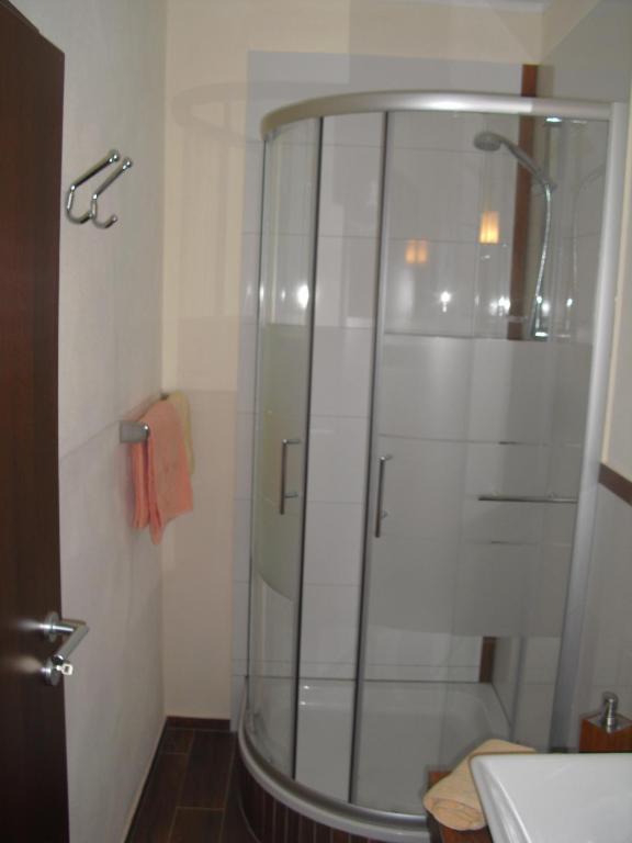 Gasthof Zum Lahntal Laurenburg Kamer foto