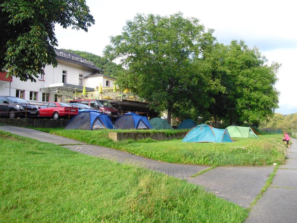 Gasthof Zum Lahntal Laurenburg Buitenkant foto